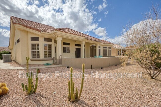 15704 W Sentinel Dr