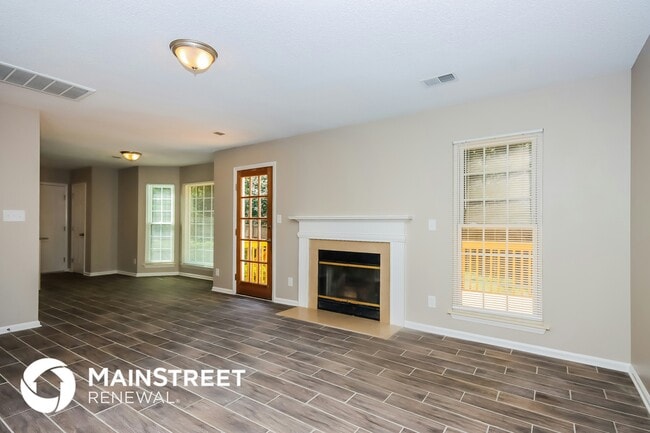 Photo - 9216 Torrence Crossing Dr