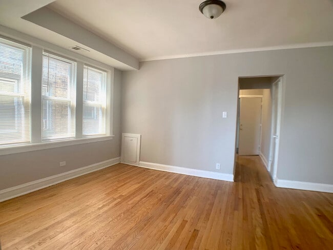 Photo - 1101 N Avers Ave Unidad 2