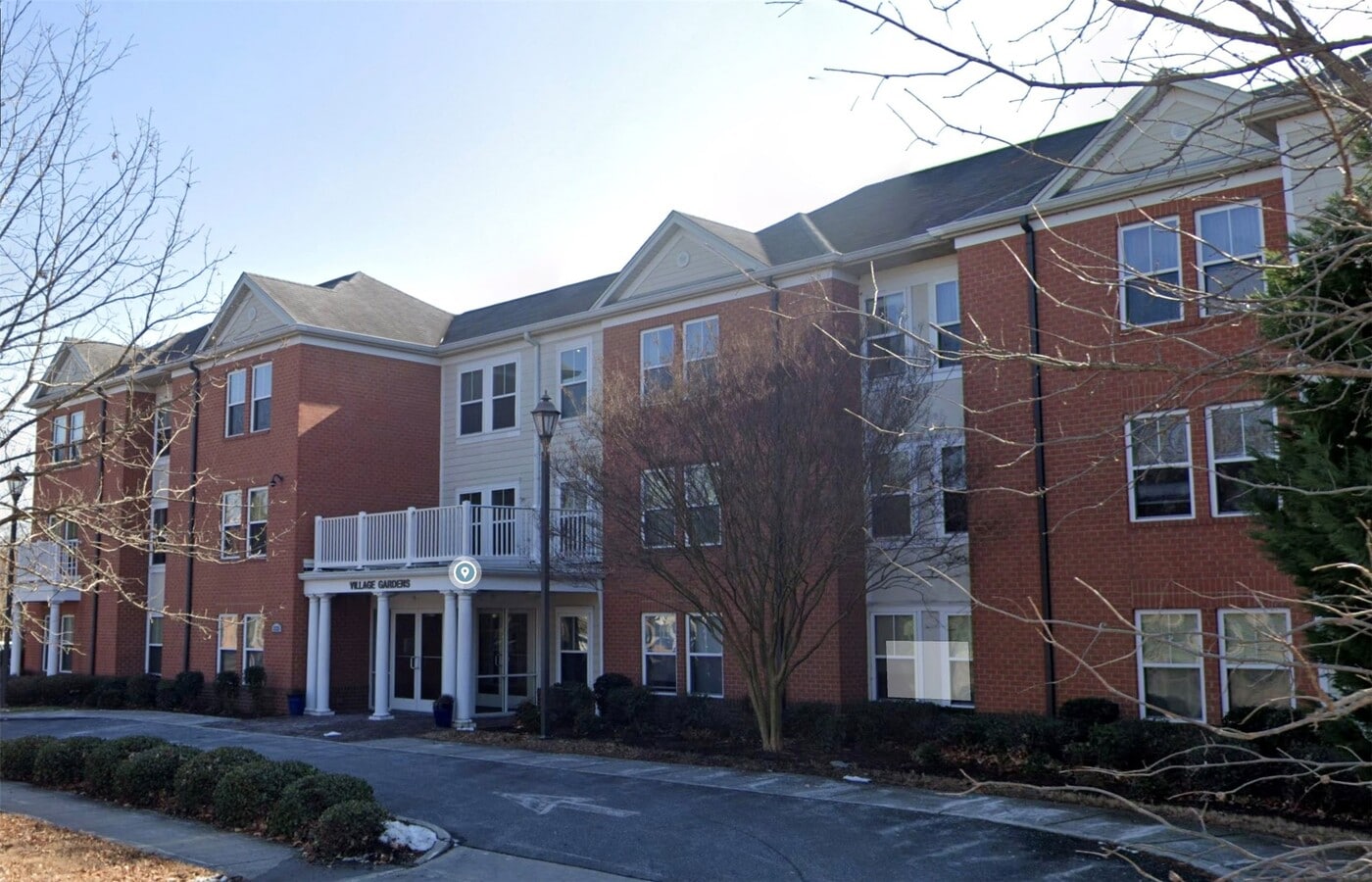 Photo - 1225 W 39th St