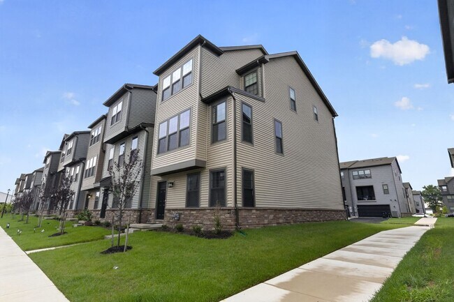 118 Emily Wy