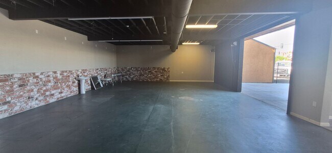 Photo - 124 S Porter Rd