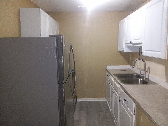 Photo - 7909 50th Ave N