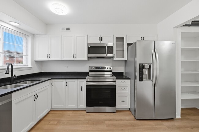 9388 Bay Colony Dr Unit 1S