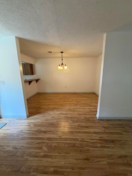 Photo - 2201 SW 28th St Unidad 50