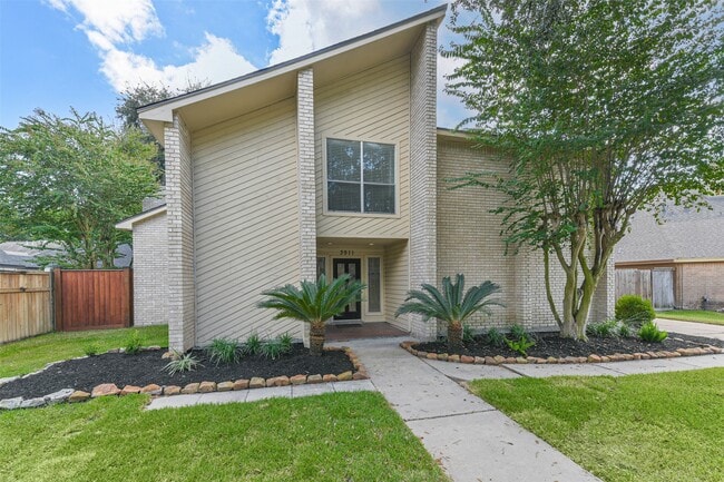 Photo - 3911 Cherry Forest Dr