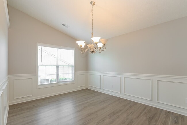 1007 Harbor View Ln