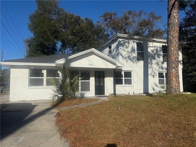 Building Photo - 730 Atlanta St