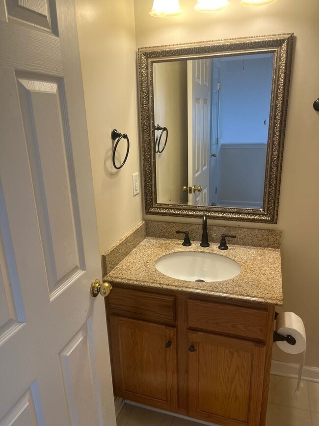 Photo - 518 Auburn Square Dr