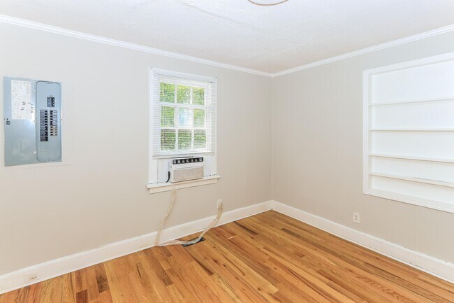 Photo - 3967 Guyton St