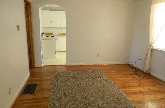 Photo - 1124 Edgar-B Unit B