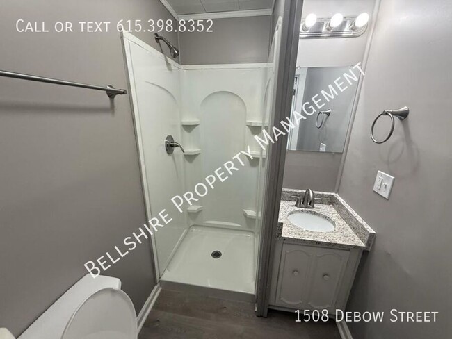 Photo - 1508 Debow St