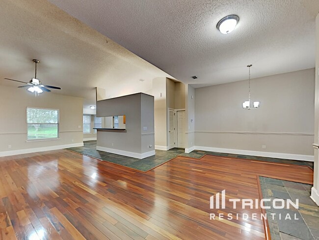 Photo - 477 Federal Hill Rd