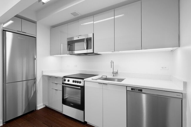 Photo - Enclave at the Cathedral