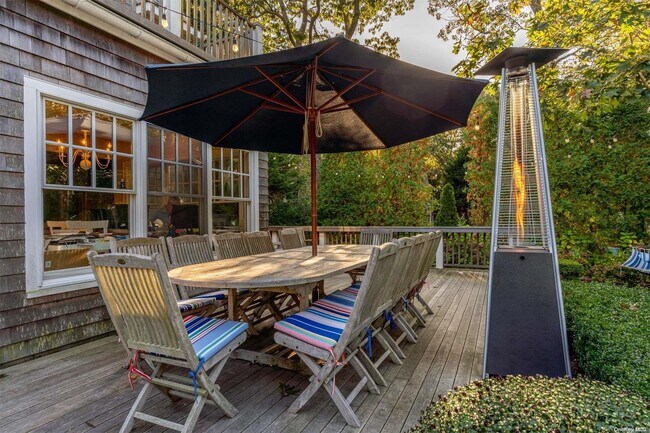 Photo - 11 Cow Hill Ln