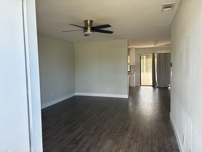 Photo - 1920 SW 47th Terrace Unidad 1