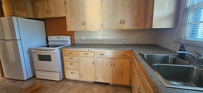 Photo - 703 S Locust St Unit 703 1/2