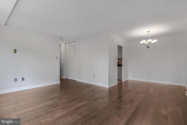 Photo - 4000 Tunlaw Rd NW Unit 419