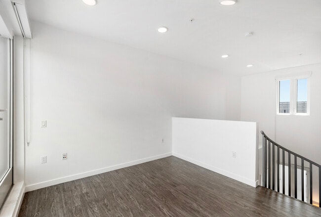 Photo - Fusion Hollywood