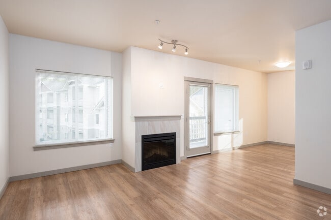 1BD, 1BA - 621-877SF