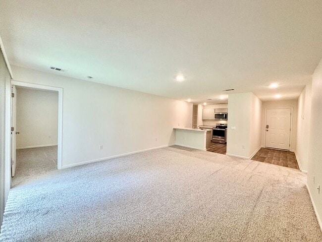 Photo - 7812 Maxton Rd