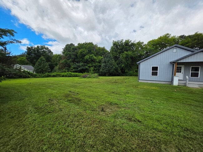 Photo - 2465 Hwy 43 S