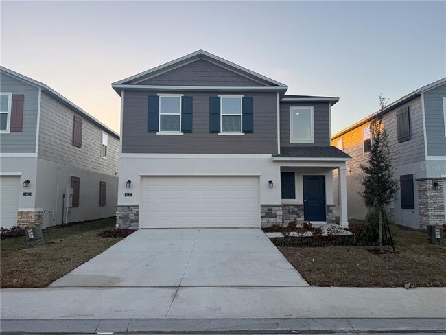 Building Photo - 5427 Meadow Walk Dr