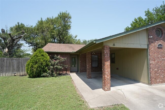 Building Photo - 12706 Old San Antonio Rd Rental