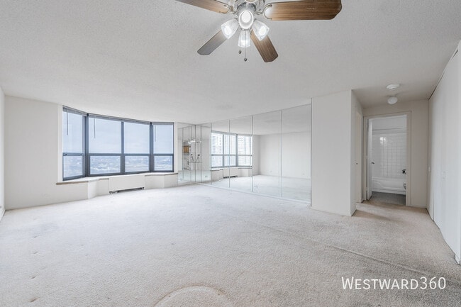 Photo - 901 S Plymouth Ct Unit 1701