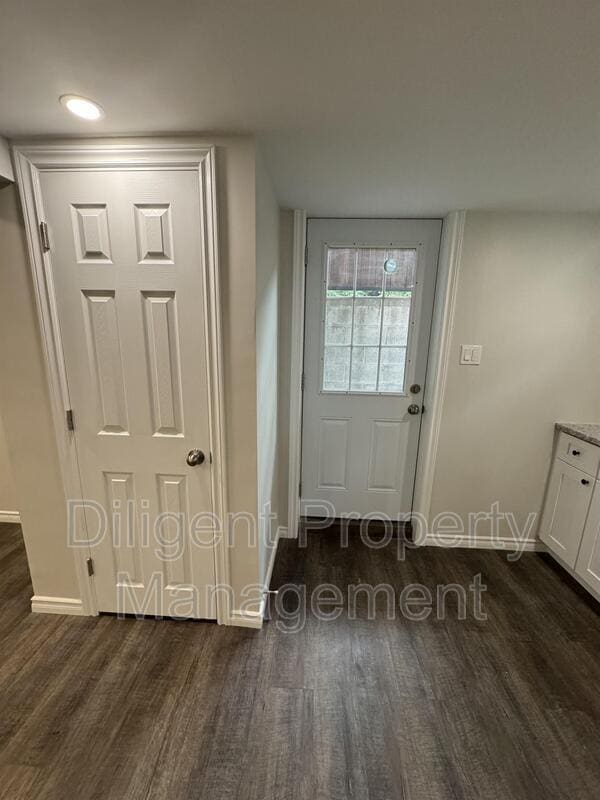 Photo - 2193 Springwood Rd
