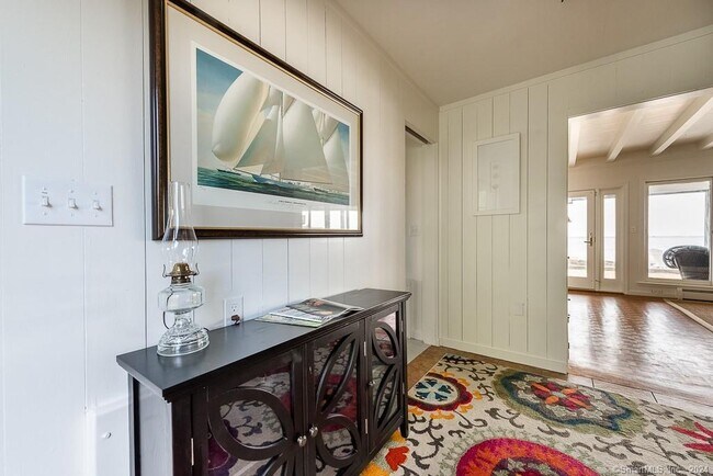 Photo - 55 Vineyard Pl