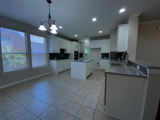 Photo - 1870 Dowelling Dr