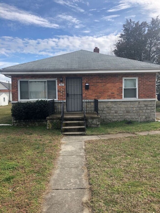 Lovely 3-Bedroom Home Near Everyday Essent... - Lovely 3-Bedroom Home Near Everyday Essent...
