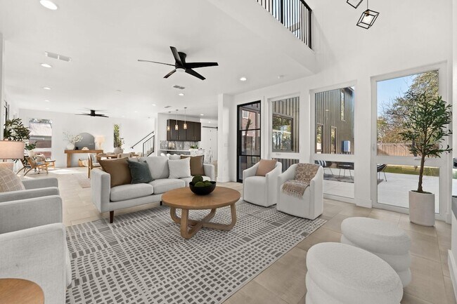 Photo - 3814 Wadford St