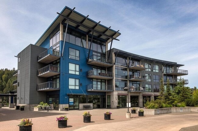 Photo - BELLERIVE CONDO (PL#25) Unit 402