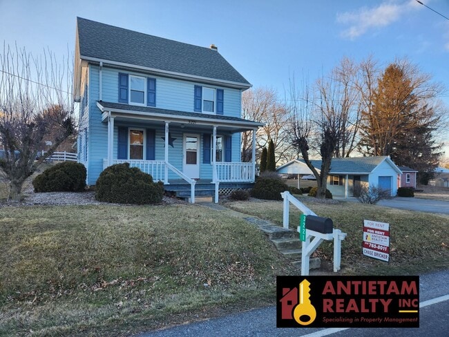 Building Photo - 3221 Anthony Hwy