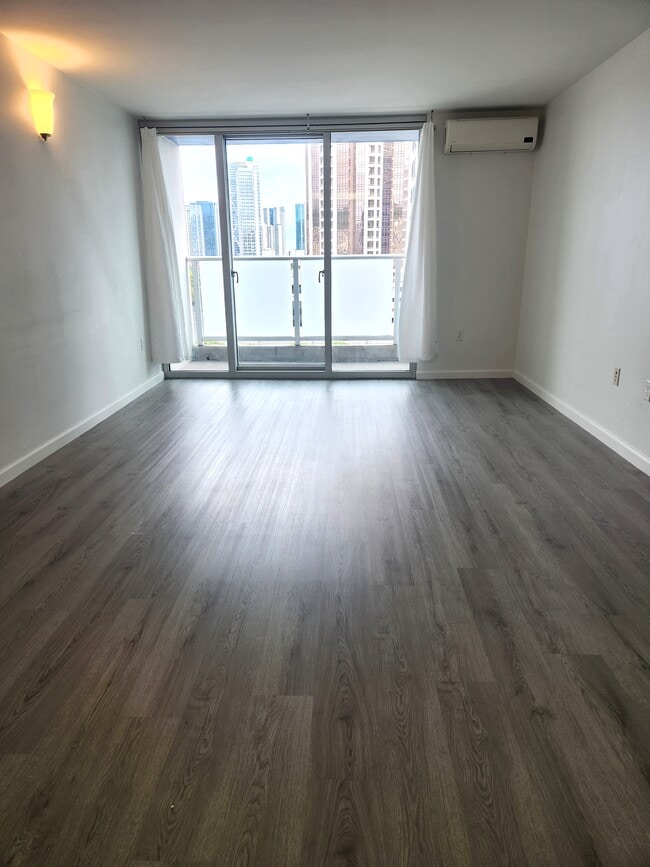 Photo - 801 South St Unit 826