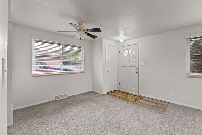 Photo - 1721-1723 Dotsero Ave