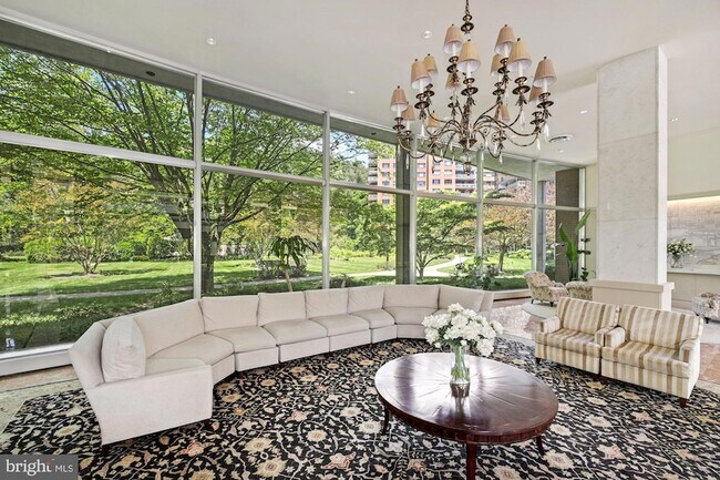 Photo - 4201 Cathedral Ave NW Unit 914W