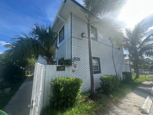 Photo - Modern 2-Bedroom | New Kitchen, Bath & Til... Unit Apt 4