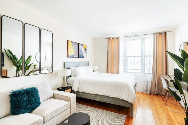 321 E 14th St Unit SI FL4-ID1021922P