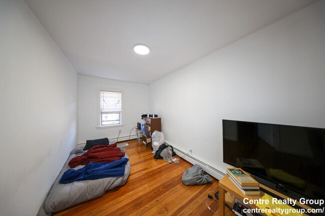 Photo - 17 Princeton St Apartments Unit 3