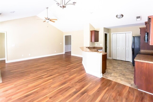 Photo - 4719 Sweet Water Dr