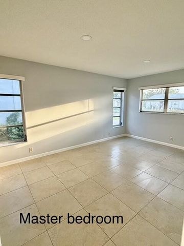 Photo - 4190 Pine Green Run