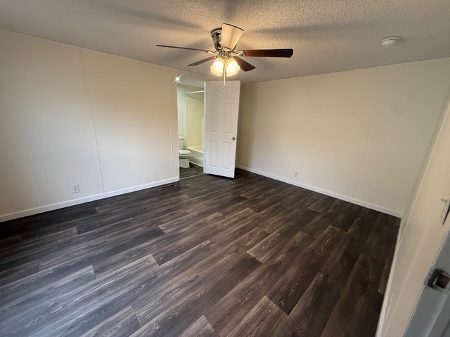 Photo - 80 Redwood Ln