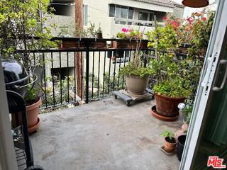 Photo - 1885 Veteran Ave