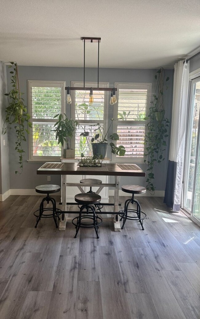 Building Photo - Cute As A Bug 3/2 Natomas Home!  (Please see attached info for viewings!