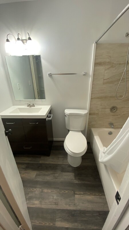 Photo - 7417 Daniel Webster Dr Unit D
