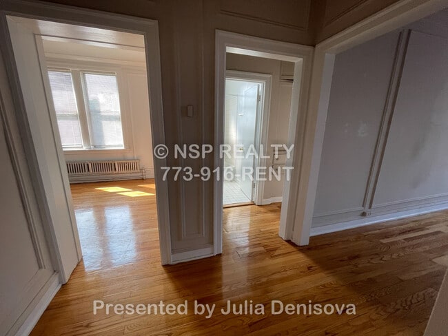 Photo - 1373 W Estes Ave Apartment Unit 3A