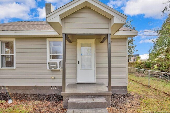 Photo - 326 Hawley Ln